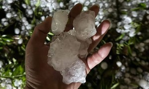 Chuyên gia cảnh báo mưa đá sẽ xuất hiện cùng mưa dông lớn vào đêm nay