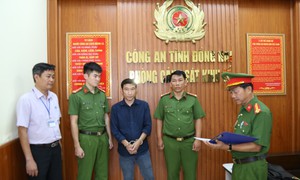 Đổ hơn 567 tấn phế thải da bò ra môi trường, 2 đối tượng bị khởi tố