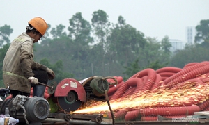 Cầu Ngọc Hồi hối hả thi công nối đôi bờ Hà Nội - Hưng Yên