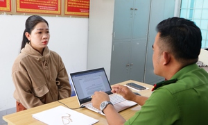 Bắt nhanh đối tượng trộm vàng trong tiệc rượu