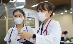 Tuyển sinh y dược 2026: Mở rộng cánh cửa nhưng không dễ dàng