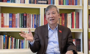 GS.AHLĐ Nguyễn Anh Trí: Thực phẩm bẩn không được phép 'lọt cửa' vào trường học