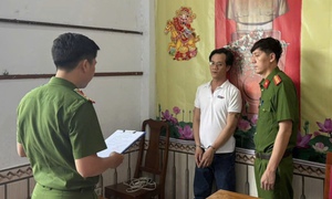 Nhờ người đóng giả doanh nhân, lừa bạn gái góp vốn 1,6 tỷ đồng