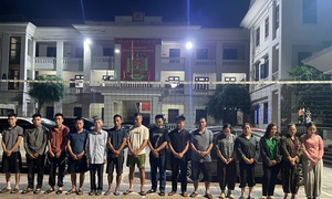 Vây bắt sòng bạc xóc đĩa trong rừng