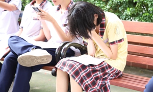 Chuyên gia cảnh báo nguy cơ rối loạn lo âu, trầm cảm do áp lực thi cử ở học sinh