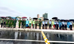 Trao trả 13 công dân Trung Quốc nhập cảnh trái phép vào Việt Nam