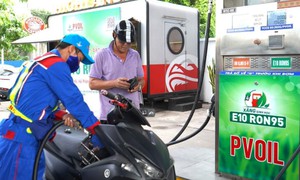 Vì sao người dùng còn e ngại xăng E10?