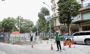 Hà Nội rào chắn loạt tuyến phố trung tâm để thi công chống ngập úng