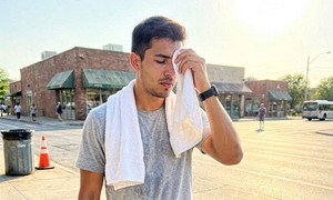 Cách sống khỏe mạnh khi thời tiết nắng nóng kéo dài