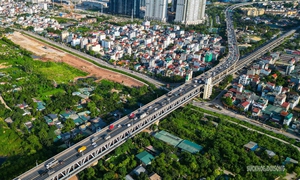 Công viên ven sông Hồng đầu tiên chính thức thi công