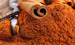 Điều gì xảy ra với đường huyết khi thêm quế vào chế độ ăn uống?