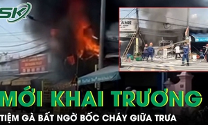 Tiệm gà mới khai trương bất ngờ bốc cháy giữa trưa