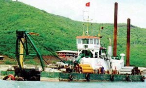Ủy ban Chứng khoán Nhà nước xử phạt Công ty Cổ phần Tàu Cuốc