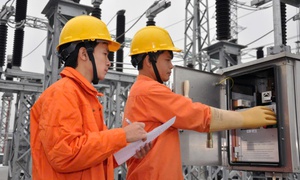 Bộ Công thương muốn áp dụng giá điện theo giờ với hộ gia đình