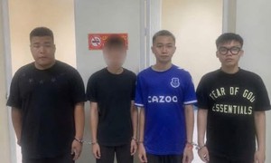 Chơi bi-a ăn tiền tại chung cư, 4 đối tượng bị bắt giữ