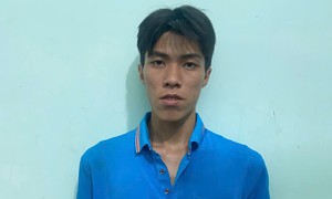 Khởi tố, bắt giam đối tượng đâm vợ nhiều nhát vì cãi nhau