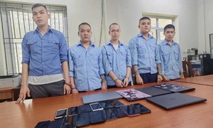 Bắt nhóm đối tượng Việt hoá phần mềm vượt xác thực sinh trắc ngân hàng