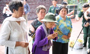 Bà Nguyễn Thị Lệ được công nhận là vợ liệt sĩ Huỳnh Văn Quên