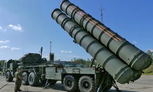 Nga chặn không xuể UAV Ukraine dù bố trí hàng chục tổ hợp Pantsir và S-400