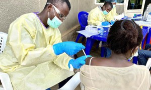 Dịch Ebola: Số ca tử vong ở châu Phi tăng lên hơn 1.000 người