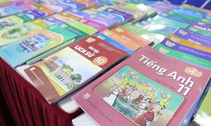 Hà Nội lên kế hoạch miễn phí sách giáo khoa năm 2026 - 2027