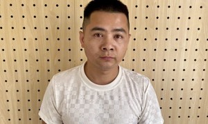Gây tai nạn chết người, tài xế lái ô tô đi giấu rồi bỏ trốn