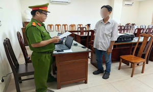 Khởi tố đối tượng chiếm đoạt tiền trả góp máy lọc nước của khách hàng