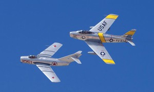 F-86 Mỹ và MiG-15 Liên Xô: Màn đối đầu làm nên huyền thoại không chiến