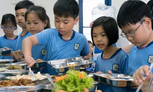 Phòng rối loạn tiêu hóa ở trẻ mùa tựu trường