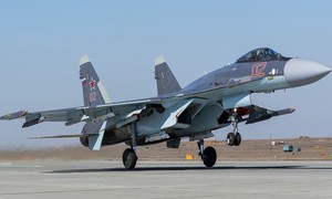 Su-35S Nga cùng lúc bắn hạ 2 tiêm kích Su-27 Ukraine