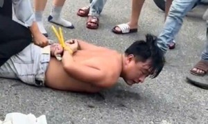 Rình khách tắm biển, Lê Quang Cảnh trộm chìa khóa mở cốp xe lấy tiền