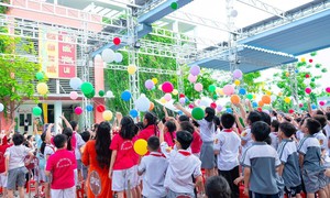 Phụ huynh học sinh phải đóng những khoản tiền này trong năm học mới