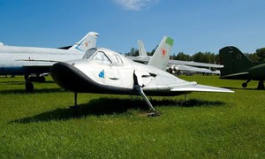 MiG-105: Máy bay độc đáo thời kỳ Liên Xô thiết kế để đối đầu Mỹ ngoài không gian