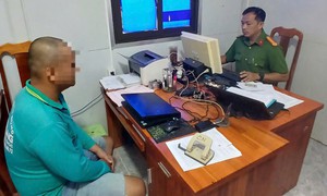 Mâu thuẫn kinh doanh du lịch, cung cấp tin giả đến công an để trả thù