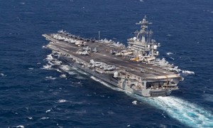 Tàu sân bay USS George Washington Mỹ cán mốc 200.000 lượt 'bắt' máy bay