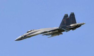 Tiêm kích Su-35 Nga phóng 'sát thủ diệt radar' Kh-31PM vào hệ thống Patriot Ukraine