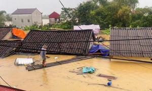 Bão số 4 lại tiến sát vùng biển Quảng Ninh, Hải Phòng, đường đi khó lường