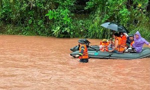 Danh sách các xã, phường vẫn còn nguy cơ ngập sâu do nước rút chậm