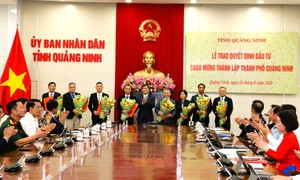 Quảng Ninh trao quyết định đầu tư 16 dự án, tổng vốn hơn 16.000 tỷ đồng