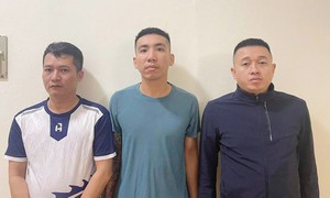 Đánh đập, ép viết giấy vay nợ 400 triệu đồng