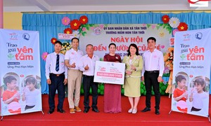 Prudential ‘Trao Gửi Yên Tâm’: Thêm nguồn nước sạch cho học sinh Đồng Tháp và Cà Mau