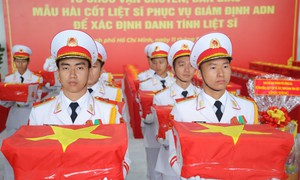 Chuyển hơn 13.500 mẫu hài cốt liệt sĩ từ TPHCM ra Hà Nội giám định ADN
