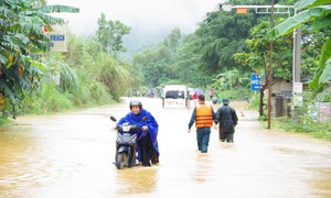 318 xã, phường có nguy cơ cao xảy ra lũ quét, sạt lở đất