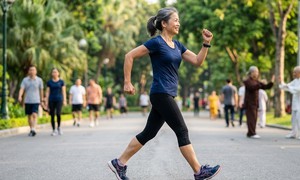 Đi bộ ngắn nhưng nhanh: Bí quyết sống khỏe, sống thọ cho người bận rộn