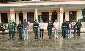 3 người Trung Quốc trả 5000 USD cho môi giới để vượt biên vào Việt Nam trái phép
