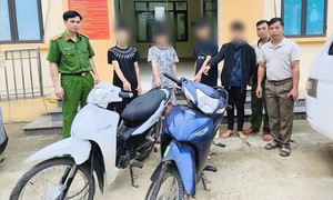 Phá ổ nhóm thanh thiếu niên trộm 7 xe máy