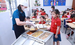 Cách để phụ huynh nhận diện bữa ăn bán trú của con đã hợp lý chưa