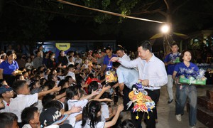 Vinamilk mang mùa Trung thu giàu trải nghiệm đến với trẻ em nhiều vùng miền