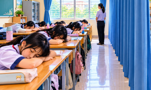 Góc nhìn từ chuyên gia trước nỗi lo học sinh nam nữ ngủ chung phòng bán trú
