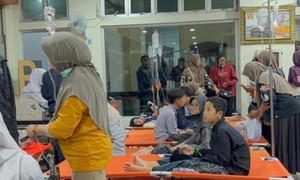 Hơn 800 người ngộ độc từ chương trình bữa ăn miễn phí của Chính phủ Indonesia